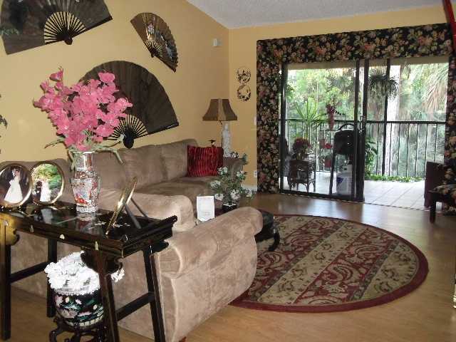 5740 Coach House Circle, Unit H Boca Raton, FL 33486 - Photo 2 of 19 Additional Photo