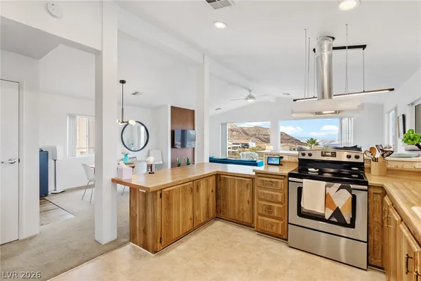 $2,450 | 566 Lake Michigan Lane, Boulder City, NV 89005