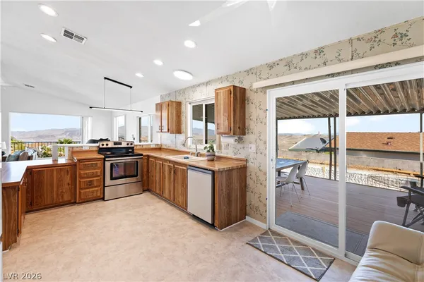 $2,450 | 566 Lake Michigan Lane, Boulder City, NV 89005