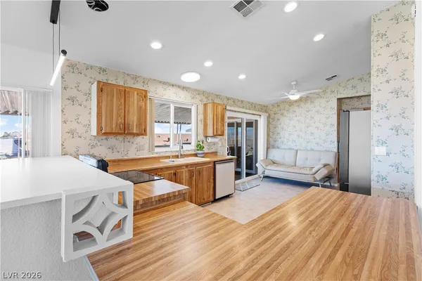 $2,450 | 566 Lake Michigan Lane, Boulder City, NV 89005