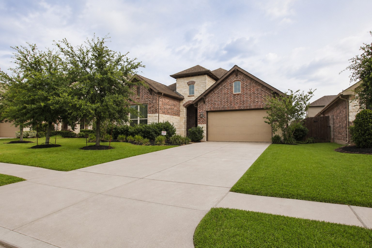 14626 Moccasin Ridge Drive Cypress, TX 77433 - Photo 2 of 50