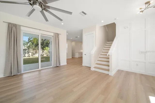a view of an empty walk in closet