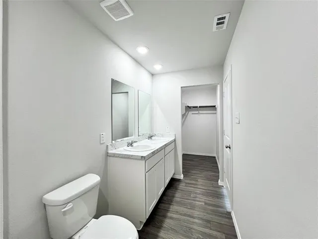 $1,850 | 509 Sycamore Court, Granbury, TX 76048