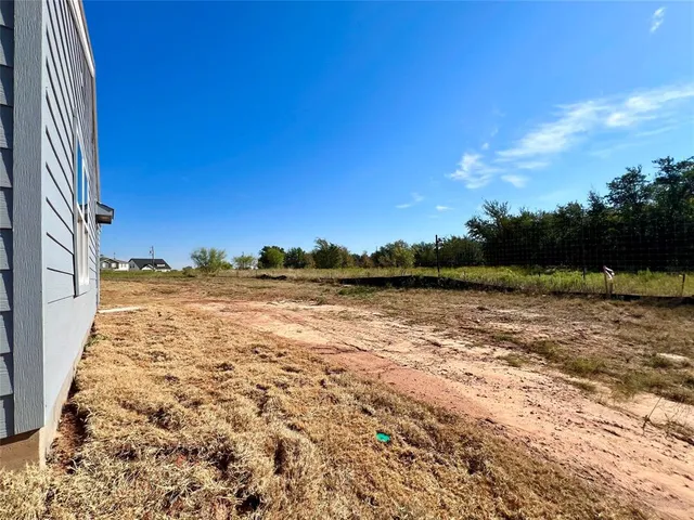 $1,850 | 509 Sycamore Court, Granbury, TX 76048