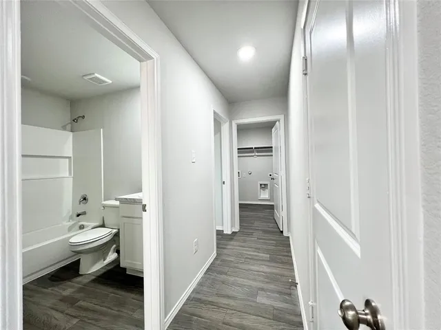 $1,850 | 509 Sycamore Court, Granbury, TX 76048