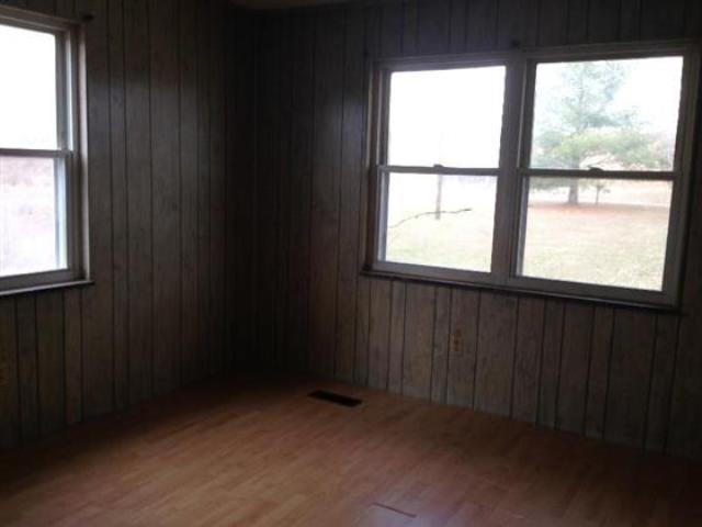 212 Summitt Road Madisonville, TN 37354 - Photo 15 of 23 3