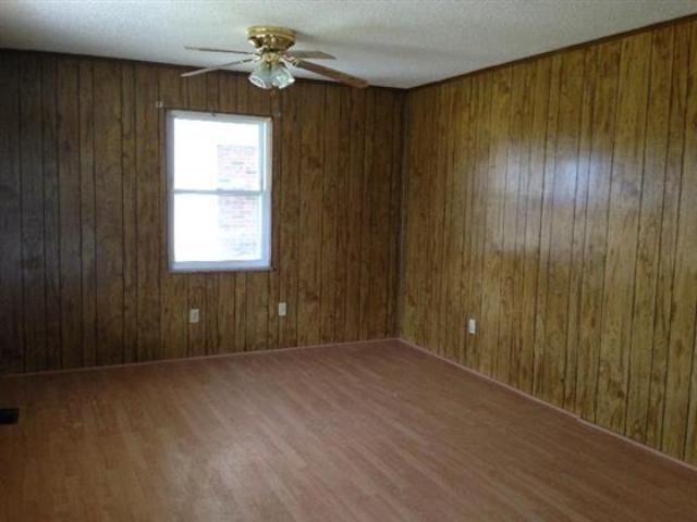 212 Summitt Road Madisonville, TN 37354 - Photo 19 of 23 7