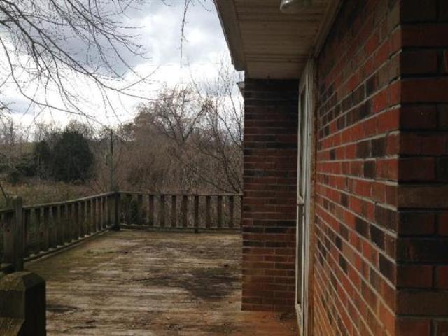212 Summitt Road Madisonville, TN 37354 - Photo 21 of 23 9