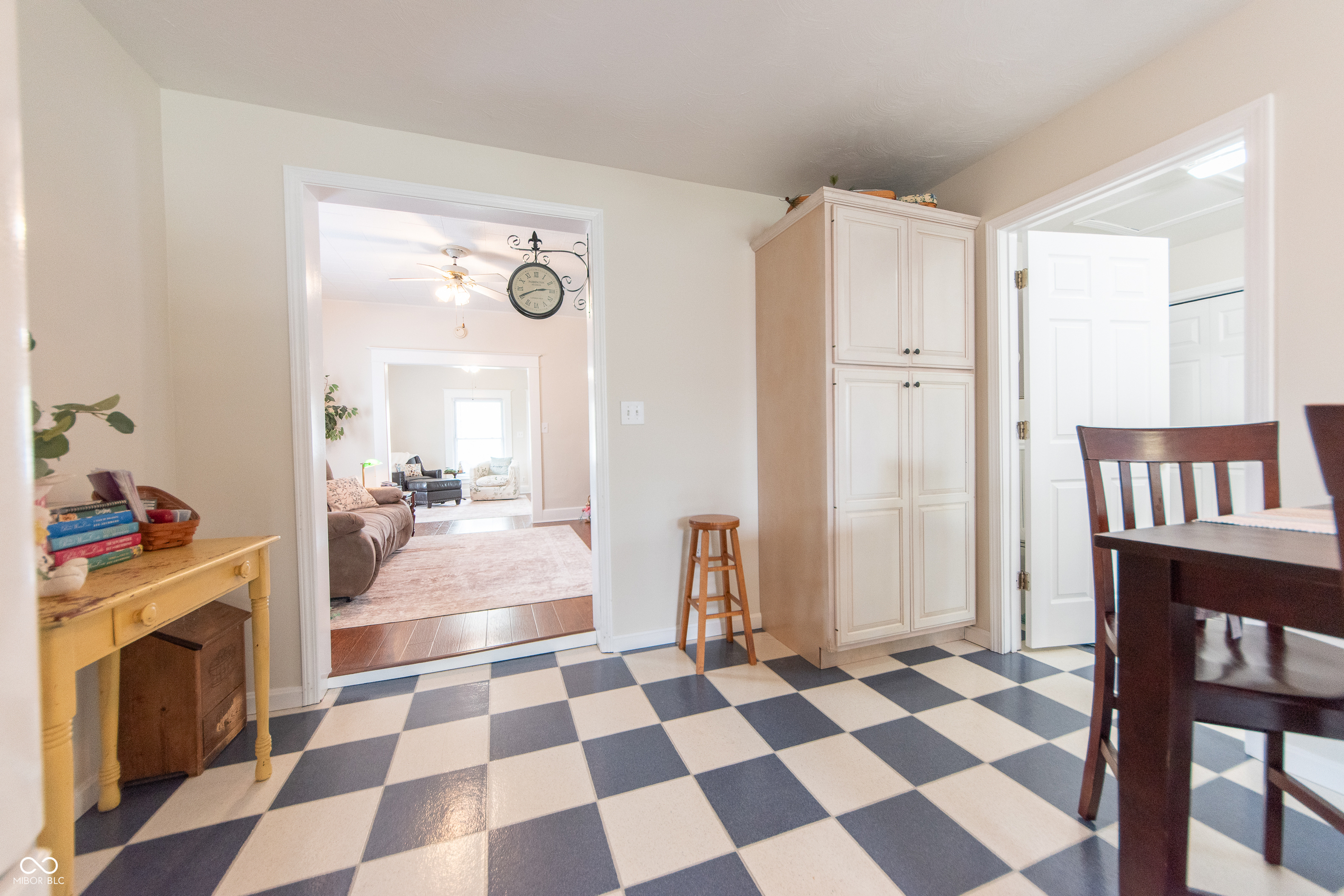 282 North Mapleton Street Columbus, IN 47201 - Photo 12 of 29 Gallery Image 12