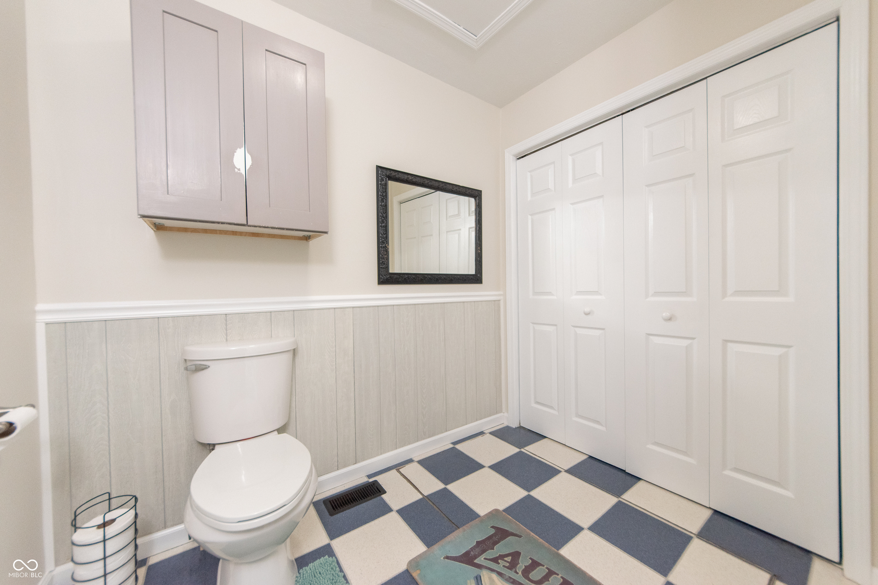282 North Mapleton Street Columbus, IN 47201 - Photo 14 of 29 Gallery Image 14