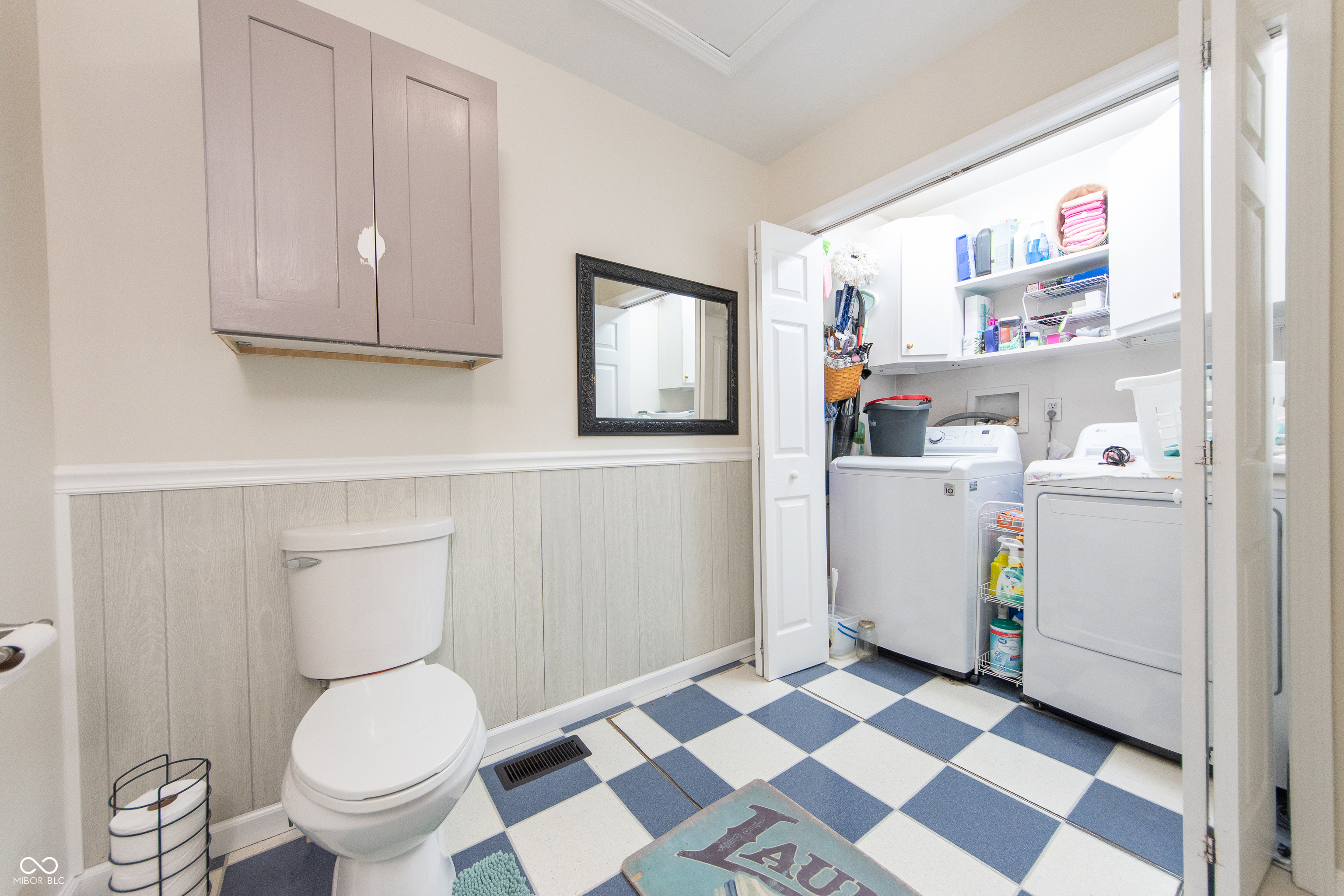 282 North Mapleton Street Columbus, IN 47201 - Photo 15 of 29 Gallery Image 15