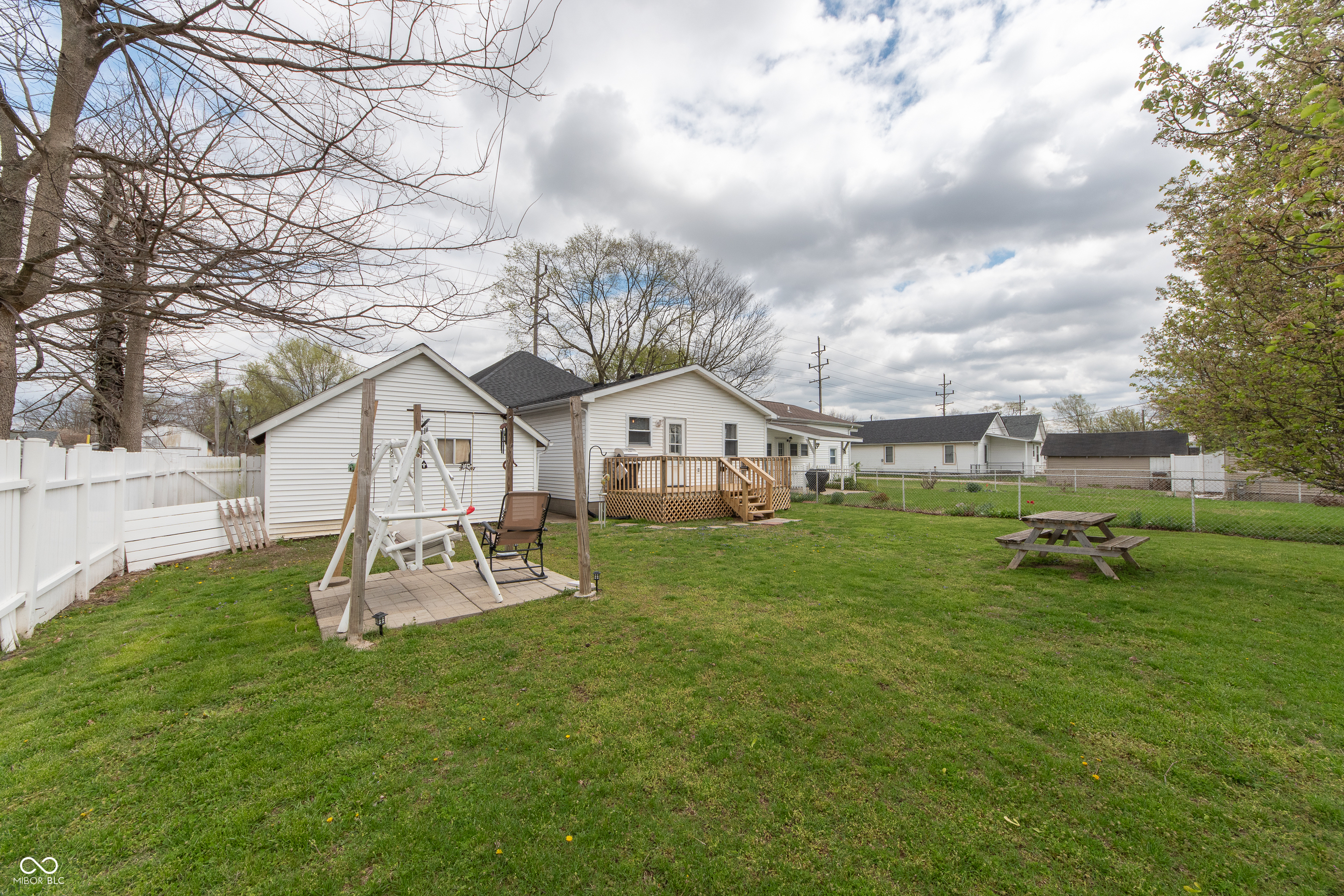282 North Mapleton Street Columbus, IN 47201 - Photo 27 of 29 Gallery Image 27