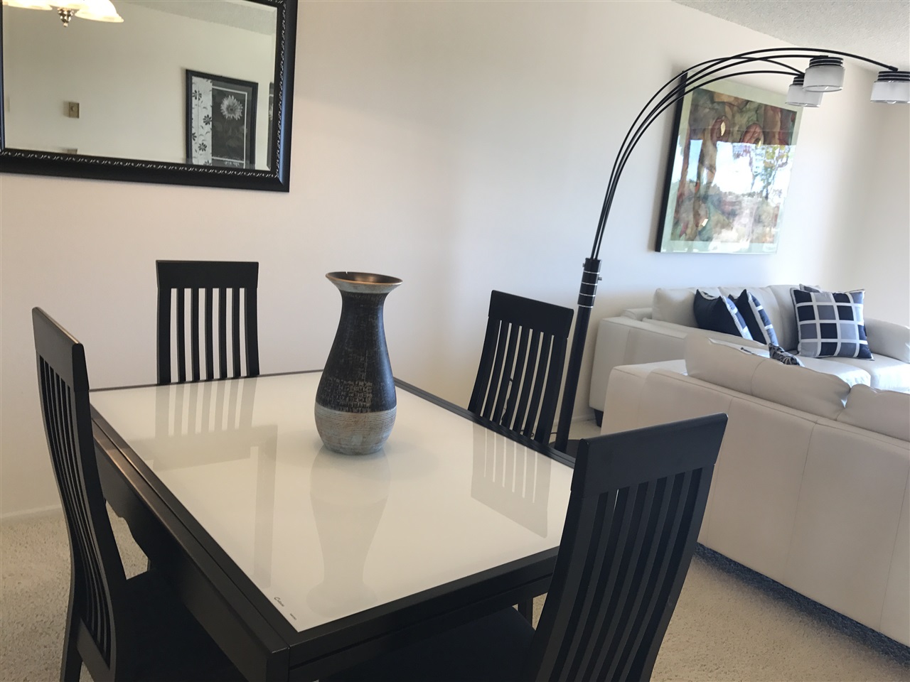 245 Fairlee Lane Encinitas, CA 92024 - Photo 2 of 9