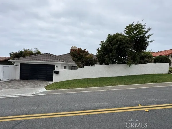 $2,399,500 | 1629 Vía Zurita, Palos Verdes Estates, CA 90274