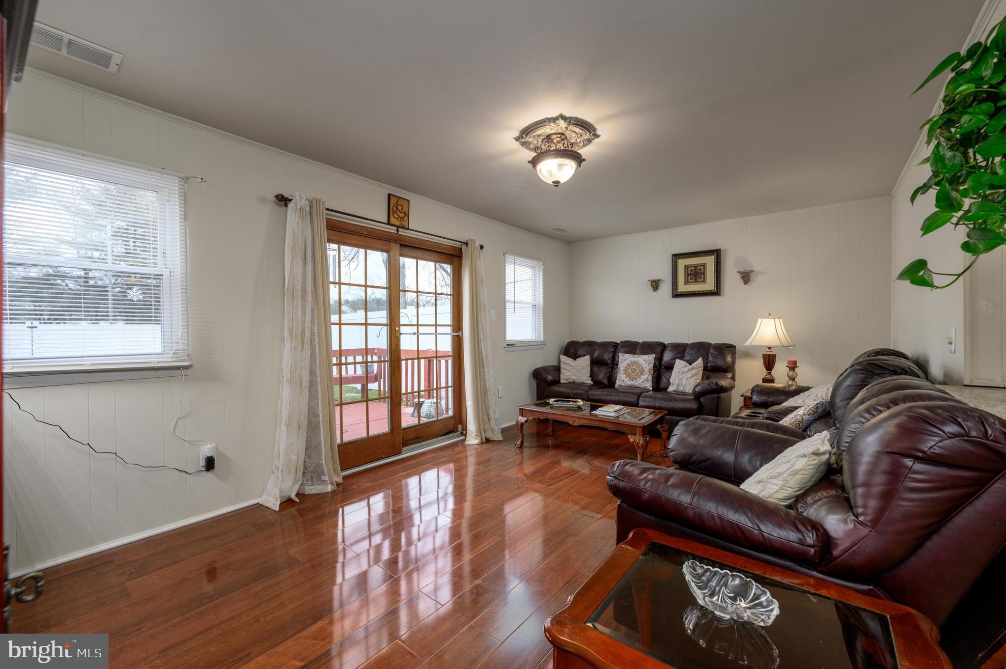234 Charing Way Mount Laurel, NJ 08054 - Photo 11 of 25 Family Room w sliding door that opens to backyard