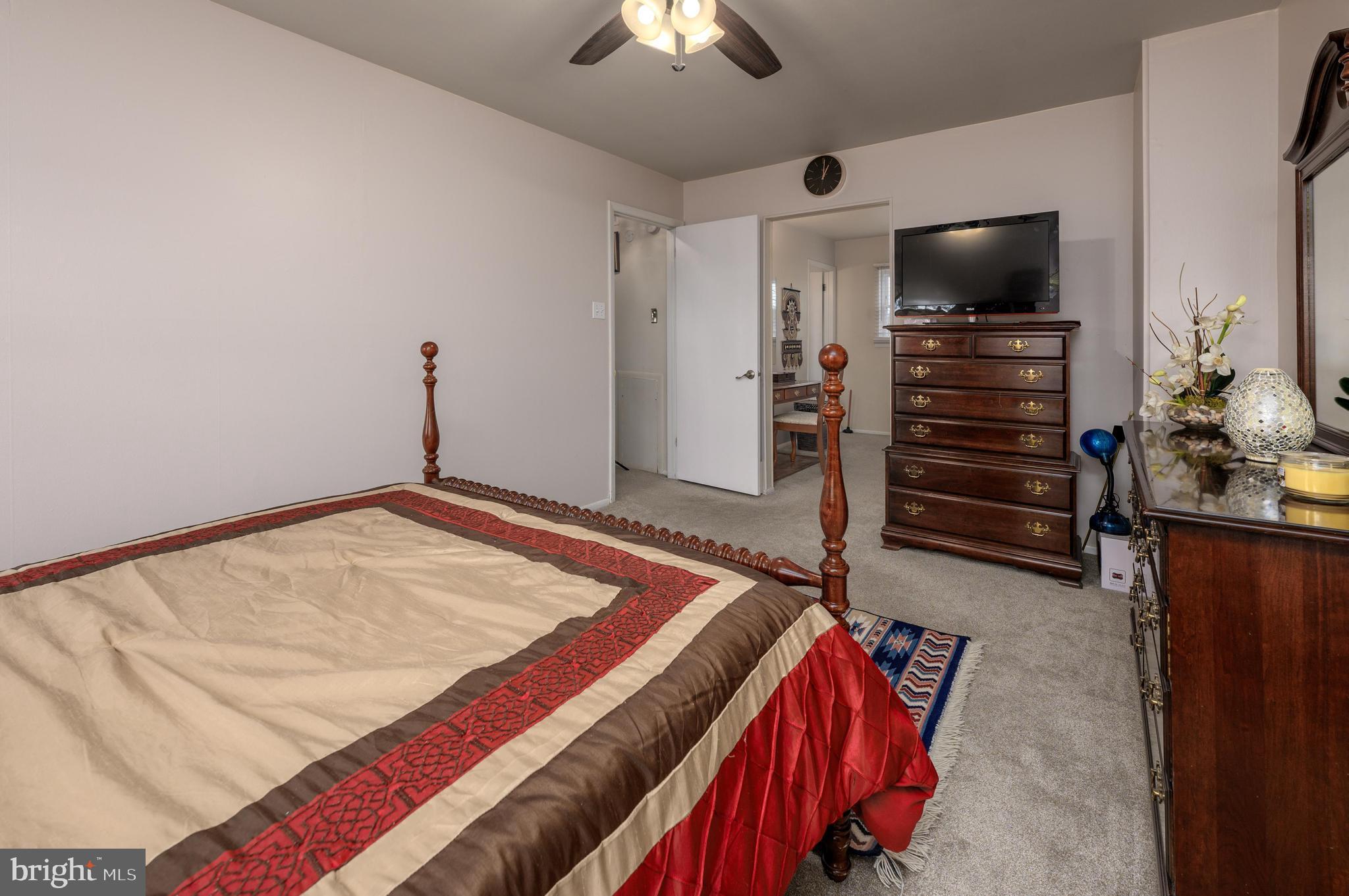 234 Charing Way Mount Laurel, NJ 08054 - Photo 17 of 25 Primary Bedroom features two walk in closets