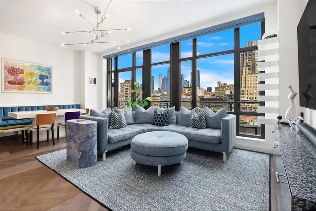 $3,180,000 | 211 West 14th Street, Unit 10B | Chelsea