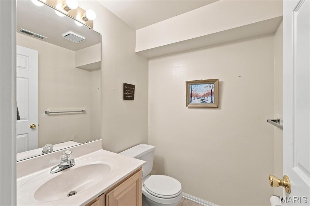 703 Trago Creek Road Ballwin, MO 63021 - Photo 48 of 60 Gallery Image 48