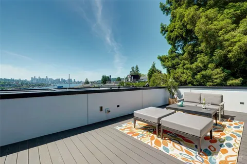 $849,800 | 3929 2nd Avenue Northeast, Seattle, WA 98105