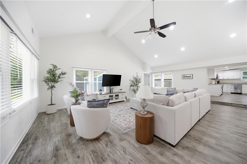 2477 McAfee Road Decatur, GA 30032 - Photo 6 of 36