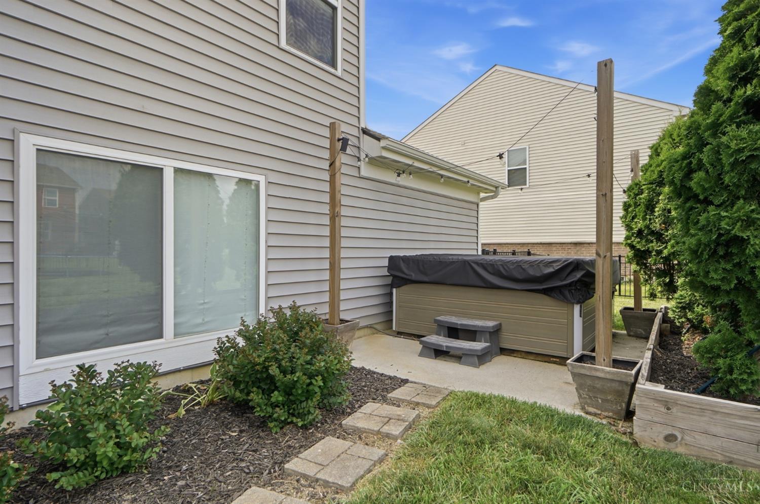 2716 Renaissance Boulevard Middletown, OH 45005 - Photo 45 of 59