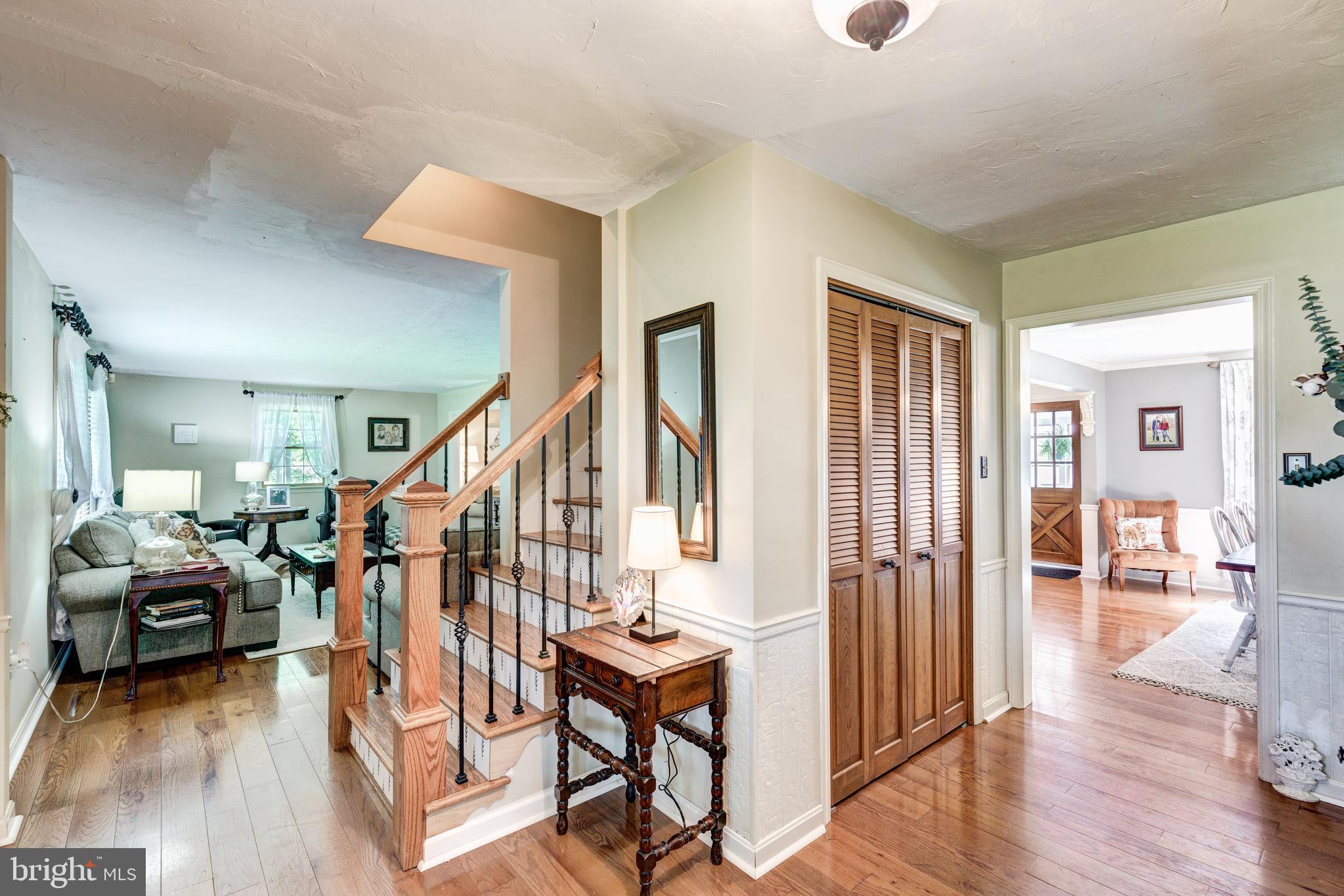 2100 Grandview Road Hanover, PA 17331 - Photo 4 of 51