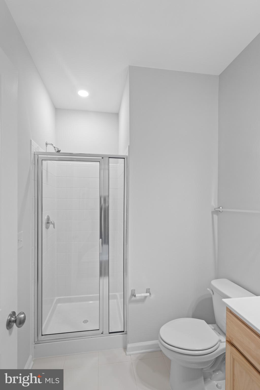 9393 Barnes Loop Manassas, VA 20110 - Photo 10 of 37