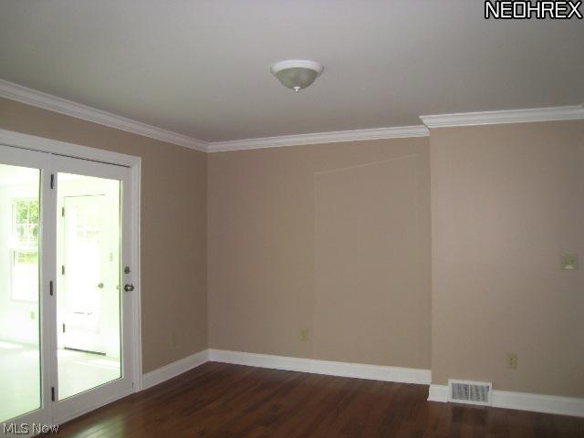 4855 Middledale Road Lyndhurst, OH 44124 - Photo 11 of 23