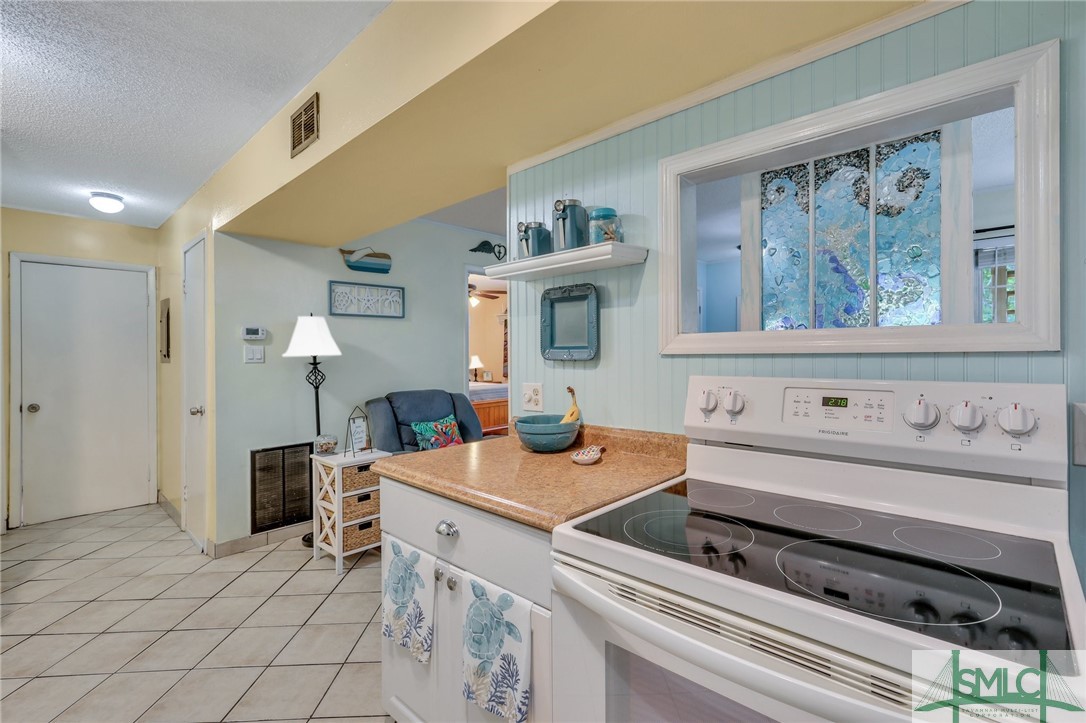 401 North Cromwell Road, Unit T4 Savannah, GA 31410 - Photo 13 of 33 Gallery Image 13