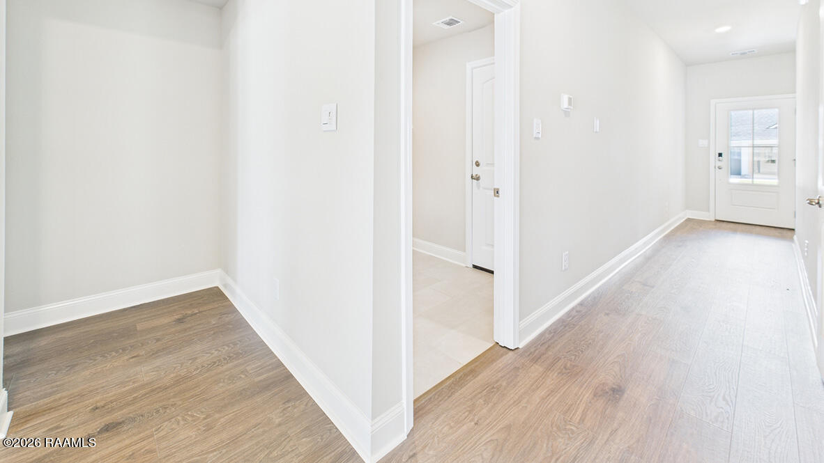 173 Colett Sunset, LA 70584 - Photo 2 of 31 X40F New - 1