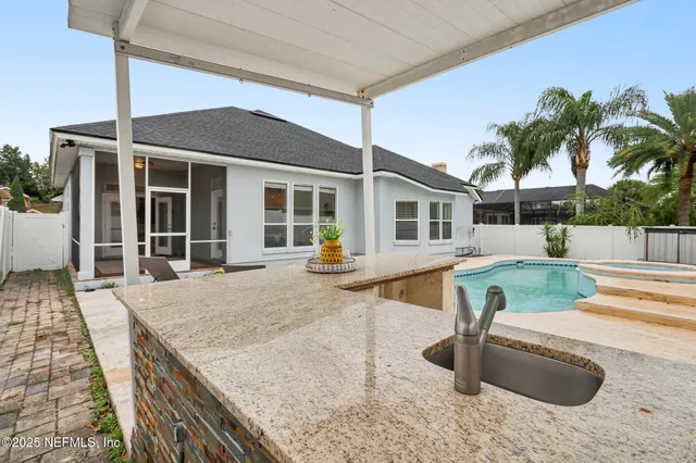 $3,450 | 10008 Sifton Court, Jacksonville, FL 32246