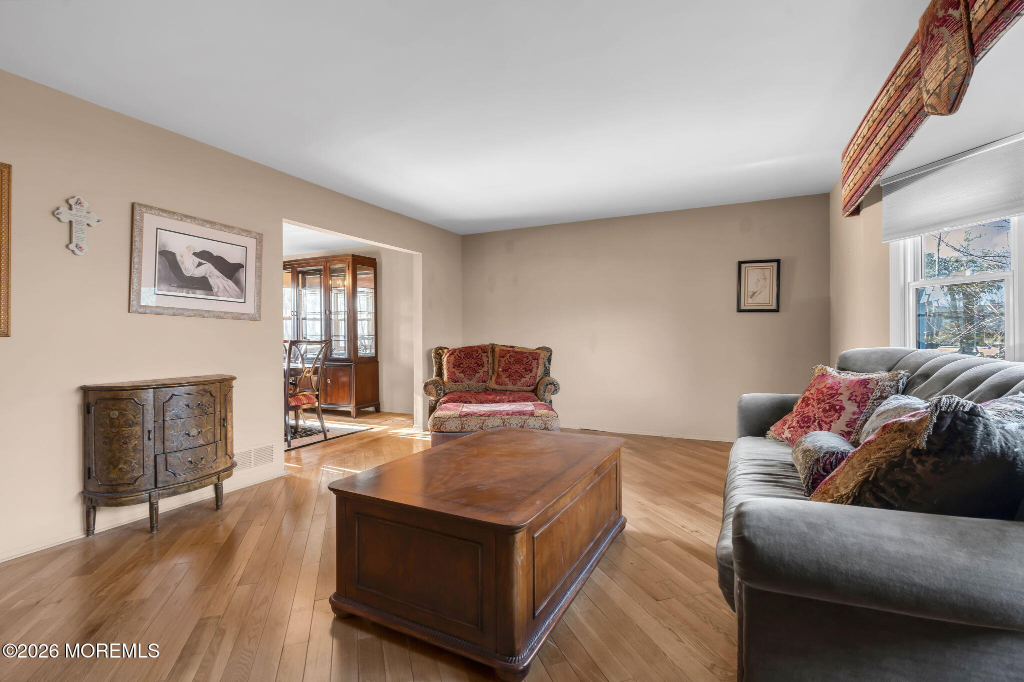 341 Gordons Corner Road Manalapan, NJ 07726 - Photo 12 of 65 11-web-or-mls-DSC06750