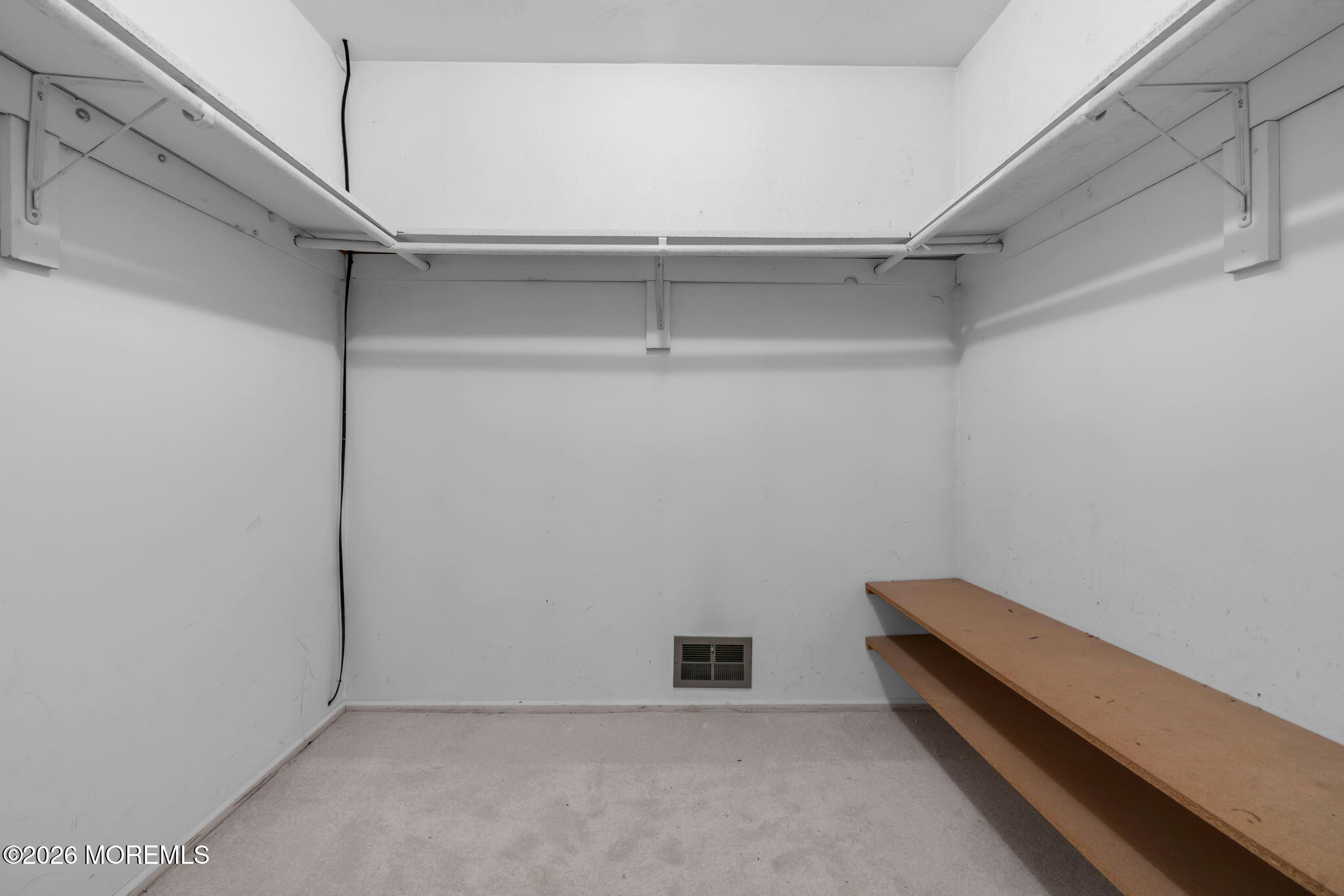 341 Gordons Corner Road Manalapan, NJ 07726 - Photo 38 of 65 37-web-or-mls-DSC06890