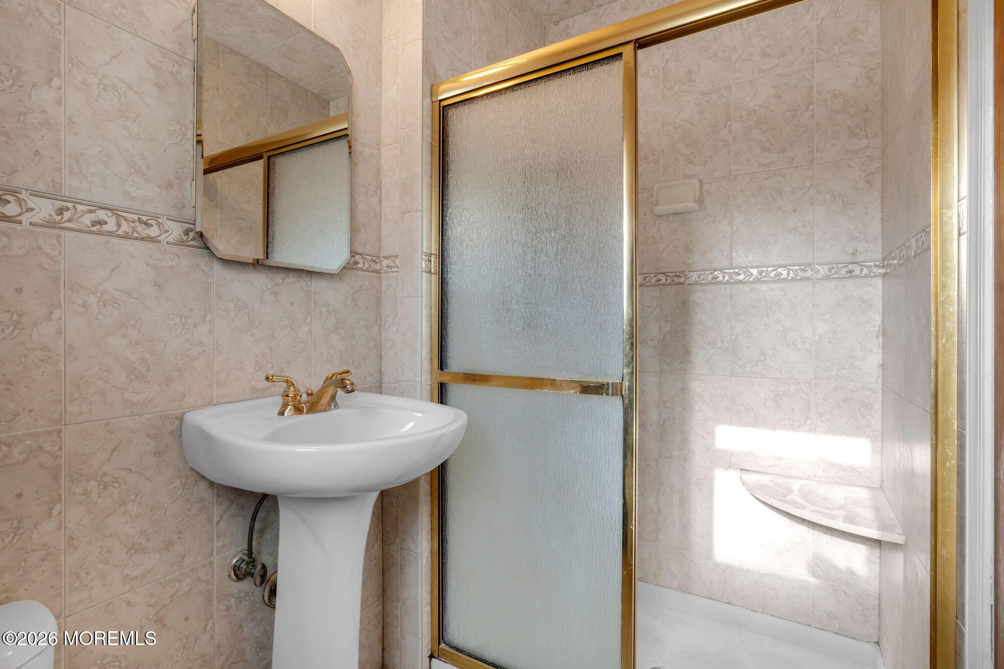 341 Gordons Corner Road Manalapan, NJ 07726 - Photo 40 of 65 39-web-or-mls-DSC06900