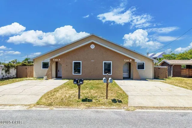 $579,000 | 2910 Treasure Circle, Unit A & B, Panama City, FL 32408