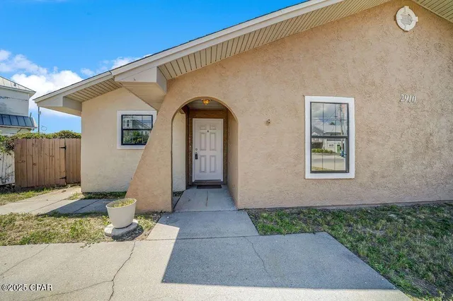 $579,000 | 2910 Treasure Circle, Unit A & B, Panama City, FL 32408