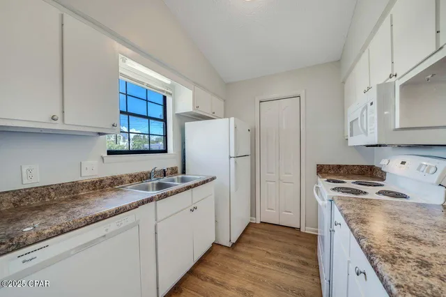 $579,000 | 2910 Treasure Circle, Unit A & B, Panama City, FL 32408