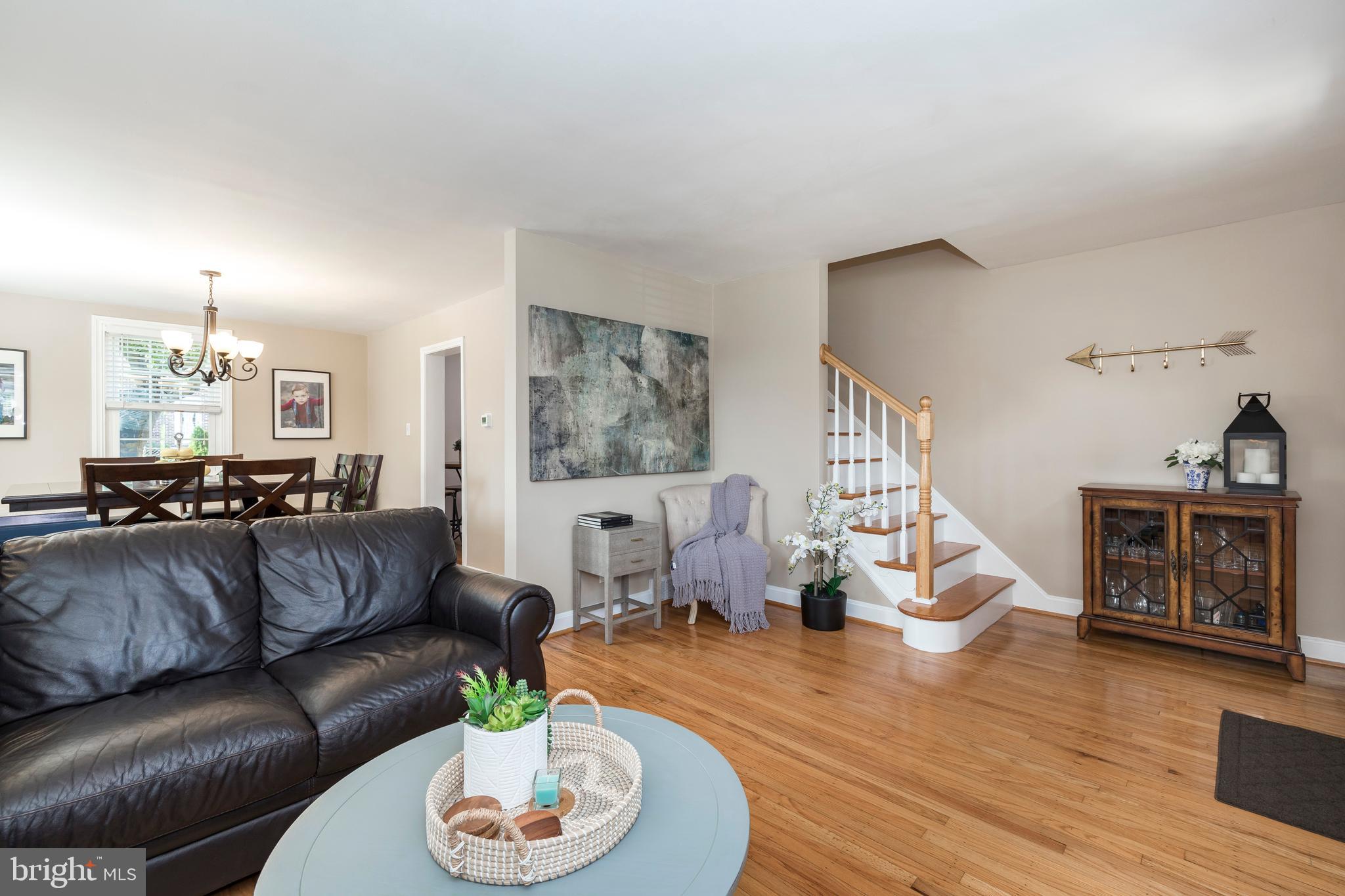 161 Signal Road Drexel Hill, PA 19026 - Photo 7 of 27 Living Room