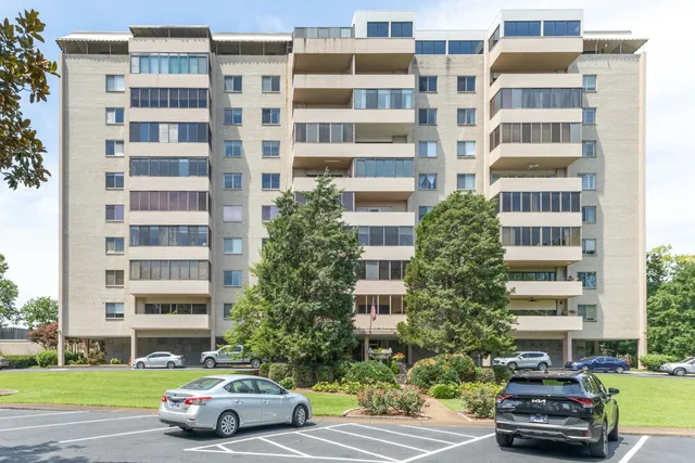 $325,000 | 105 Leake Avenue, Unit 93, Nashville, TN 37205