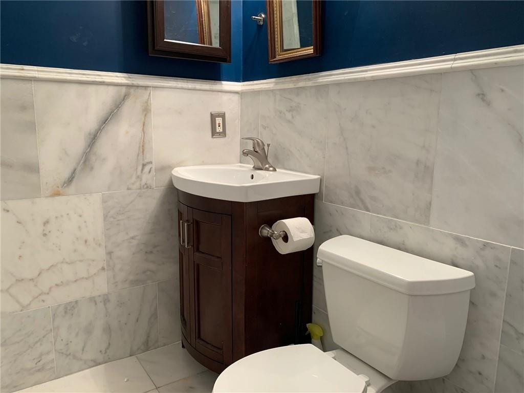 600 Pine Drive, Unit 103 Pompano Beach, FL 33060 - Photo 5 of 10 Photo 5