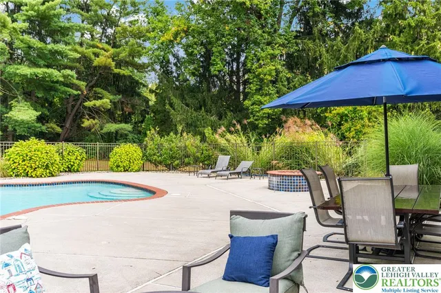 a view of outdoor space yard and patio