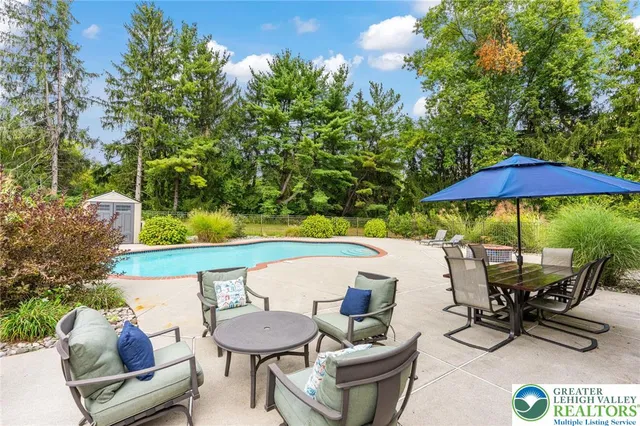 a view of outdoor space yard and patio