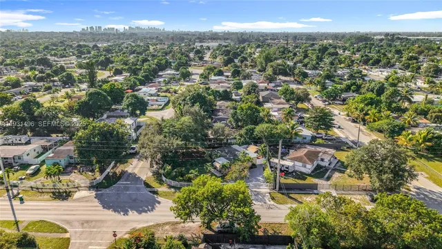$400,000 | 1860 Northwest 127th Street, Miami, FL 33167