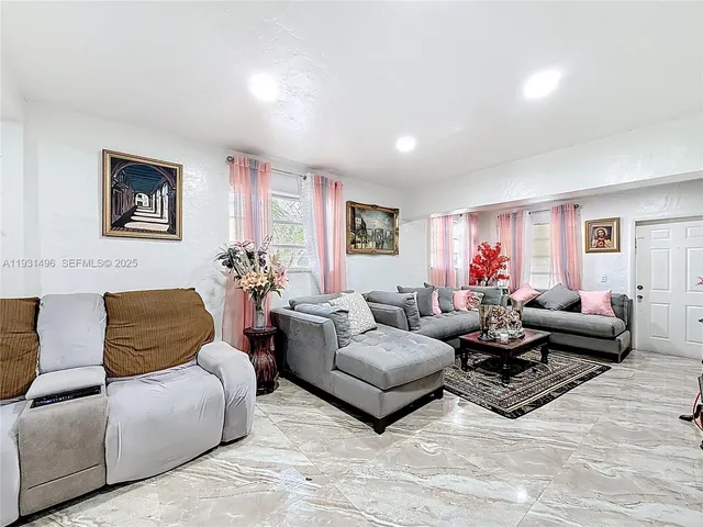 $400,000 | 1860 Northwest 127th Street, Miami, FL 33167