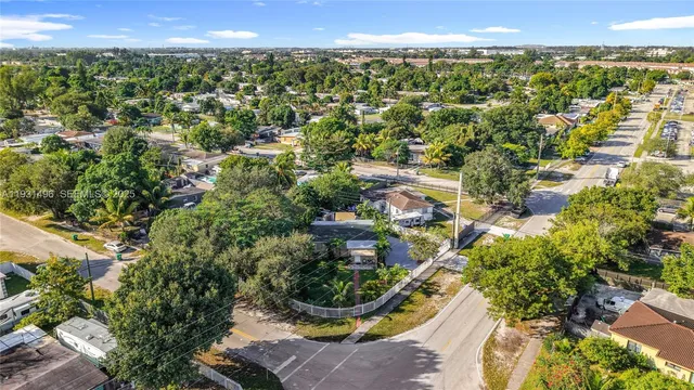 $400,000 | 1860 Northwest 127th Street, Miami, FL 33167