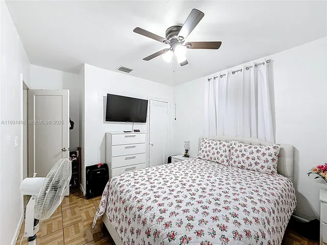 $400,000 | 1860 Northwest 127th Street, Miami, FL 33167