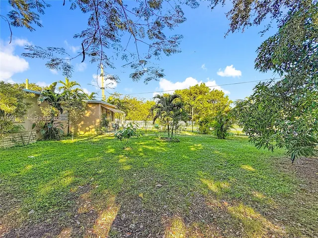 $400,000 | 1860 Northwest 127th Street, Miami, FL 33167