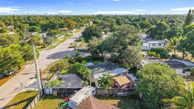 $400,000 | 1860 Northwest 127th Street, Miami, FL 33167