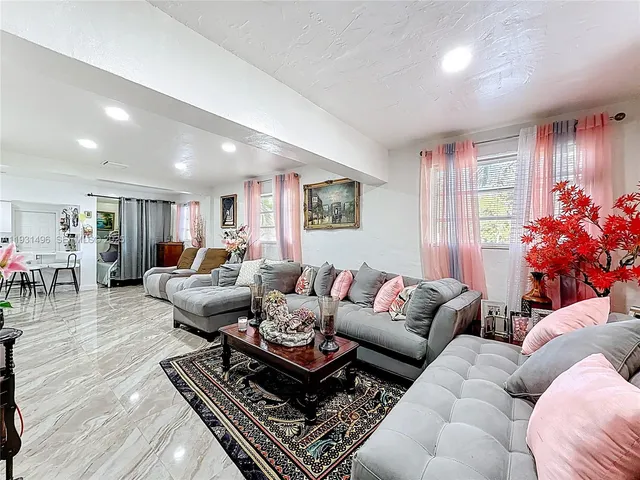 $400,000 | 1860 Northwest 127th Street, Miami, FL 33167