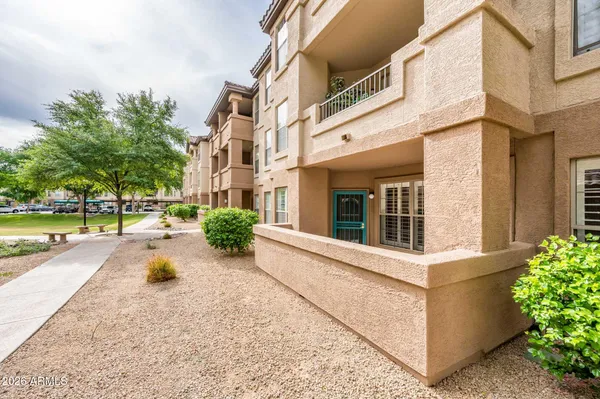 $220,000 | 14950 West Mountain View Boulevard, Unit 3103, Surprise, AZ 85374